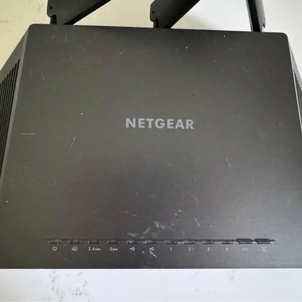 Netgear Nighthawk WiFi Router - Picture 2 of 3
